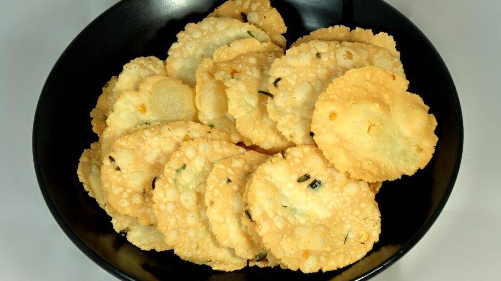 Thattai Recipe Crispy South Indian Thattai Recipe for Thattai