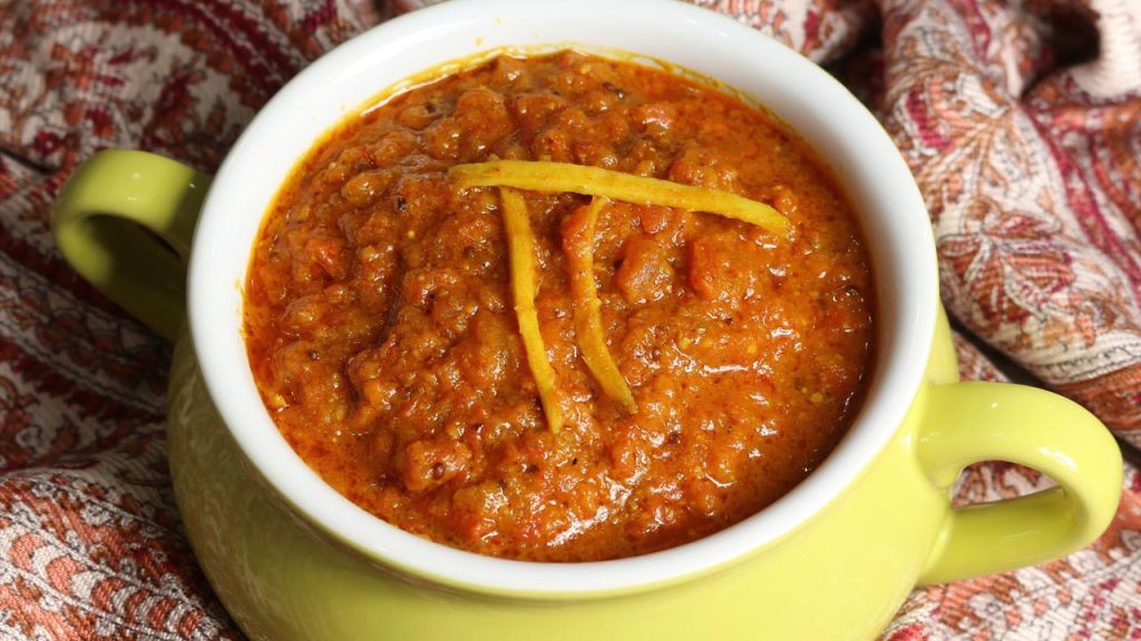 Tomato Chutney (Tomato Pickle) Recipe by Manjula